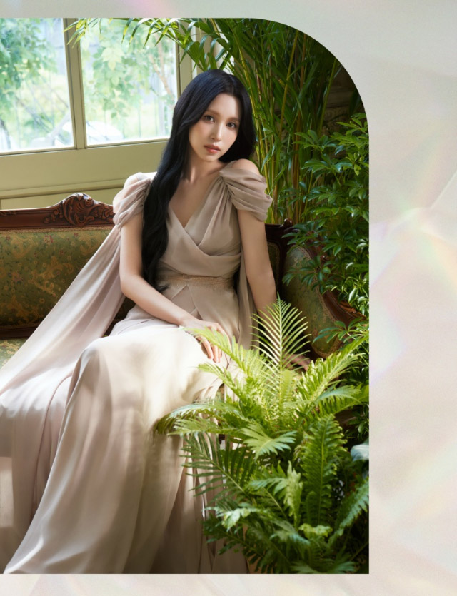 TWICE ミナイメージモデルのワンデーカラコンメビラージュのシアーヴェールシリーズ|女神のような美しさをコンセプトに瞳に艶と色気を纏うワンデーカラコン,TWICE ミナイメージモデルのワンデーカラコン【MEVILAGE(メビラージュ)】1day,10枚入り,DIA14.0mm,BC8.6mm