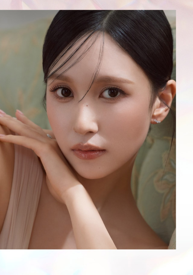 TWICE ミナイメージモデルのワンデーカラコンメビラージュのピュアヌードシリーズ|女神のような美しさをコンセプトに瞳に艶と色気を纏うワンデーカラコン,TWICE ミナイメージモデルのワンデーカラコン【MEVILAGE(メビラージュ)】1day,10枚入り,DIA14.0mm,BC8.6mm