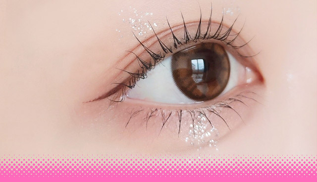 ドールチョコ装用写真|最新の韓国トレンドを盛り込んで表現したワンデーカラコン【クラセスト(Qrsessed)】ワンデーカラコン,1day,DIA14.2mm,含水率38.0%,低含水