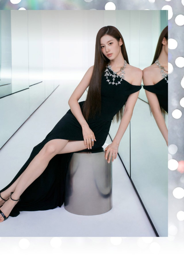 TWICE サナイメージモデルのワンデーカラコンラディリスのナチュラルフレームシリーズ|自信を語る、主役のまなざし TWICE サナイメージモデルのワンデーカラコン【RADIRIS(ラディリス)】1day,10枚入り,DIA14.0mm,BC8.6mm