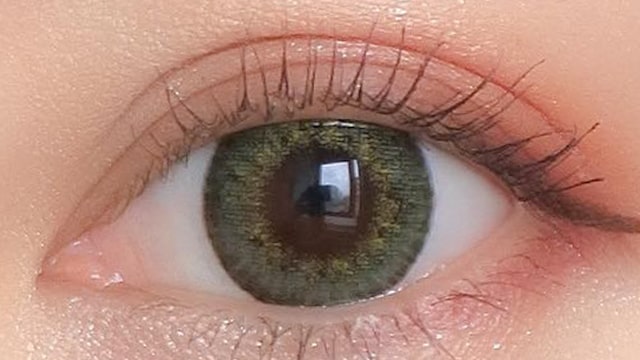 ラヴェールアクアリッチUV ジャスミンアイビーの装用画像