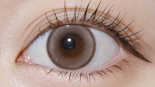 ミミシャルム ムーンラテの装用画像