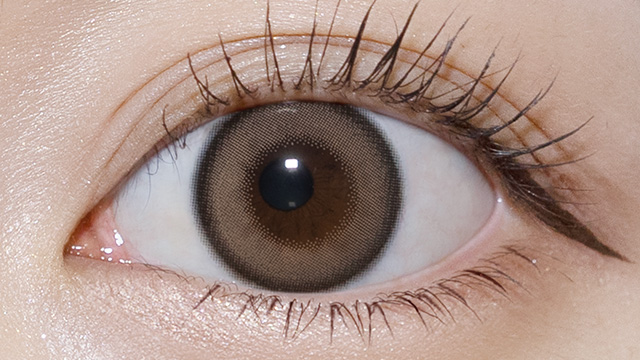 キュプリエ リュヌベージュ 装用画像