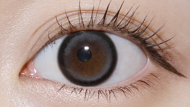 エバーカラーワンデーミリモア / なまいきシュガー 装用画像