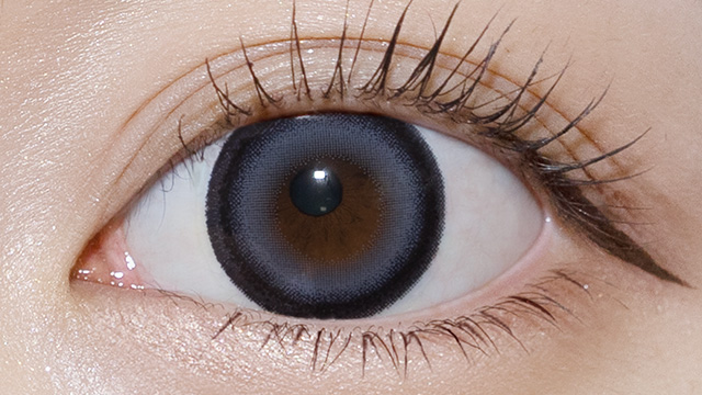 エンジェルカラーバンビワンデー / ブルーベリームーン レンズ画像