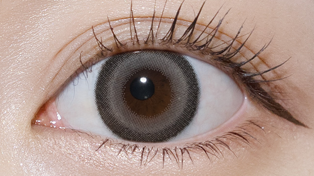 ミシュー ベイビーグレー 装用画像