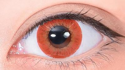 エフ スカーレット 装用画像