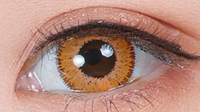 コスプレカラコン アシストシュシュ ハナビ1dayUV ゆうひ丸UV 装用画像