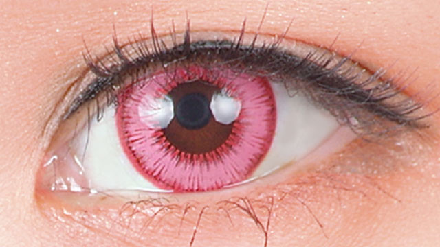 コスプレカラコン アシストシュシュ シュテラワンデー ピンクウェーブ 装用画像