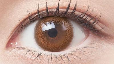 ベルブラウン 装用画像