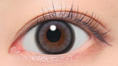 ミミグレー 装用画像