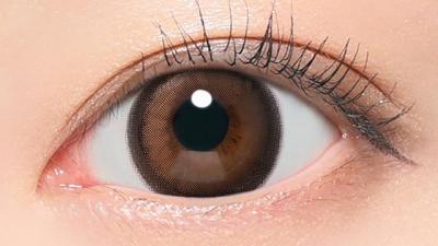 バターブラウン 装用画像