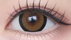 シャプン おめかしキャメル 齊藤なぎさ 装用画像