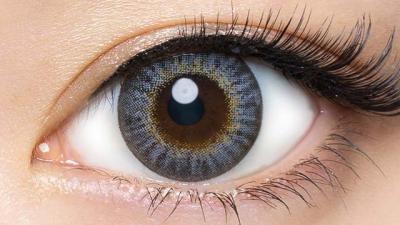 アッシュ 装用画像