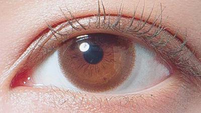 アーモンドベージュ 装用画像