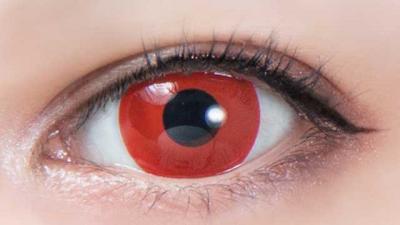 レッド 装用画像