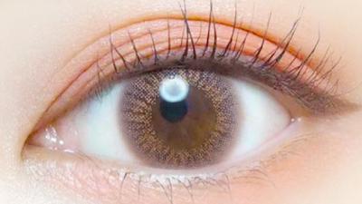 モダンラベージュ 装用画像