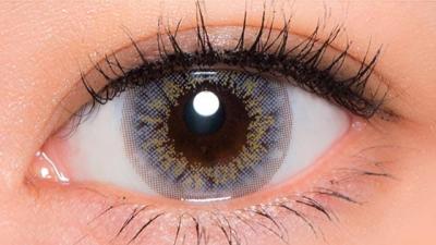 グレー 装用画像