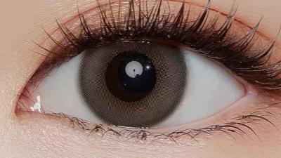 グレーズドピンク 装用画像