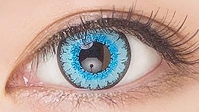 アクアマリン 装用画像