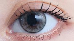 アイスター スターフレアベージュ NAYEON(ナヨン) 装用画像