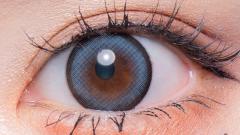 フルーリーマンスリー ワッフルチェックグレー 明日花キララ 装用画像