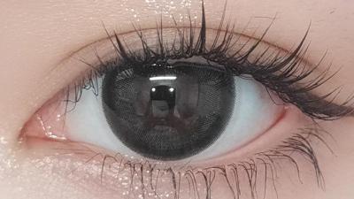 マジックブラック 装用画像