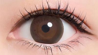 ヒロインブラウン 装用画像