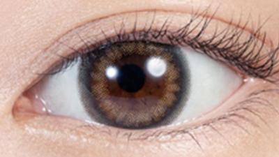 スキングレージュ 装用画像