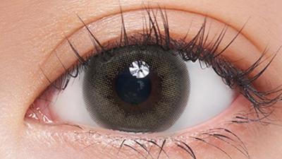 ステラアッシュ 装用画像