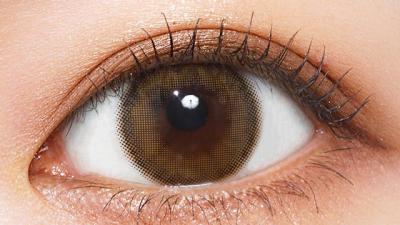 セレニティベージュ 装用画像