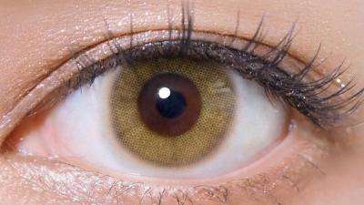 アンバー 装用画像