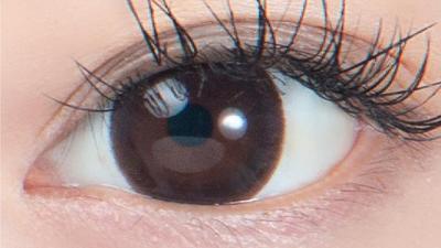 ヘーゼルサークル 装用画像