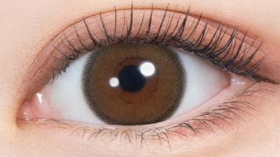 ミレディブラウン 装用画像