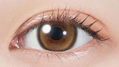 トゥインクルブラウン 装用画像