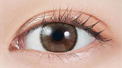 ダズルベージュ 装用画像