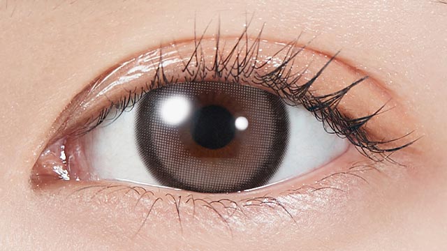 宮脇咲良 (さくらたん)イメージモデルの度あり度なし1ヶ月モラクマンスリー グレーバニーの装用画像