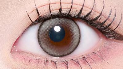 ヘイジーベージュ 装用画像