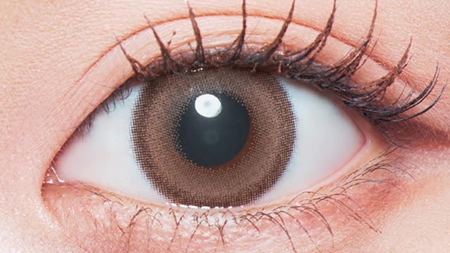 マランマラン ミルキーブラウンの装用画像