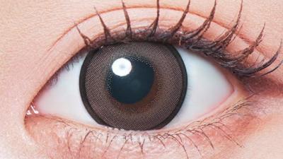 ピュアリングブラウン 装用画像