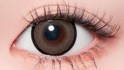 ピュアリングブラウン 装用画像