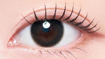 アリュールブラック 装用画像