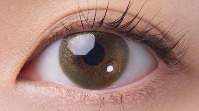 ハロウォーム 装用画像