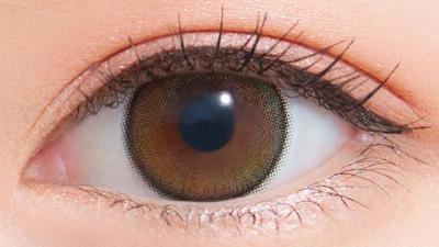 君のきらめき CYL-0.75 AXIS180° 装用画像