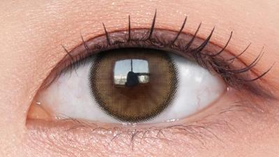 ベージュ 装用画像