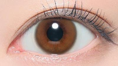 エアブラウン 装用画像