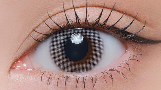 ENHYPEN HEESEUNG(ヒスン)イメージモデルの度あり度なしワンデークラセスト キラーグレーの装用画像