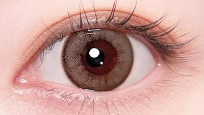 ルナーアイボリー 装用画像