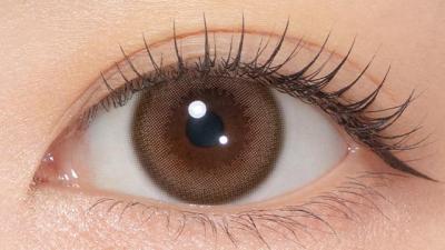 ナチュクリームローズ 装用画像