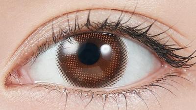 ストロベリークオーツトーリック CYL-0.75 装用画像